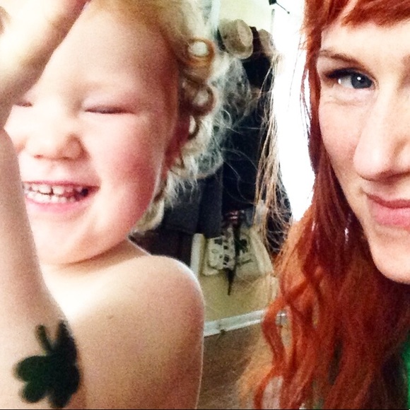 Meet your Posher, Daniella - Picture 5 of 8